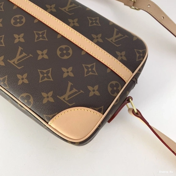 BAG VUITTON LOUIS MESSENGER 0806